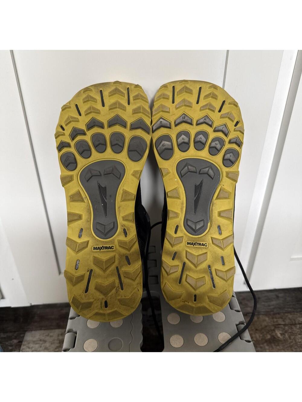 Altra Shoes Mens Size 8 Black Yellow Lone Peak All  WTHR Trail Running Hiking - Picture 11 of 14